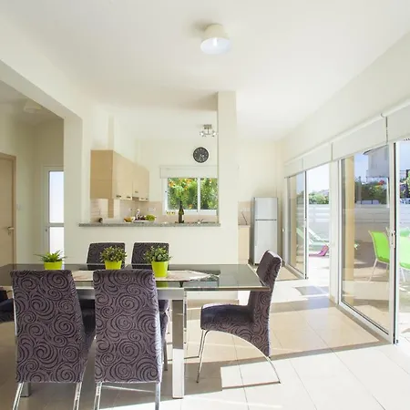 Villa Imagine You And Your Family Renting This Luxury In Protaras, Minutes From The Beach, 1477 Protaras